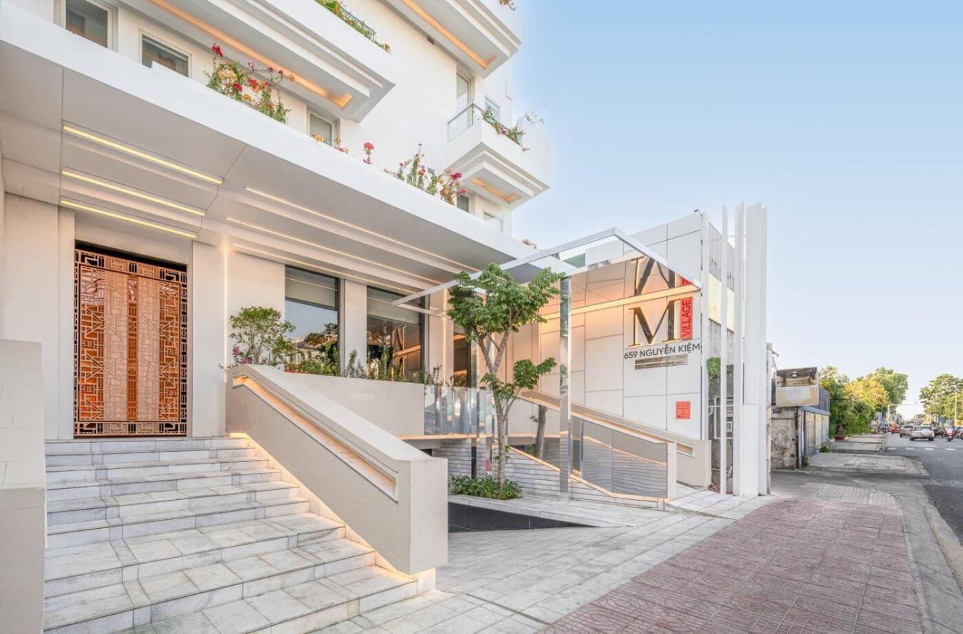 M Village Nguyen Kiem - Cosmo Airport Hotel 호치민 외부 사진