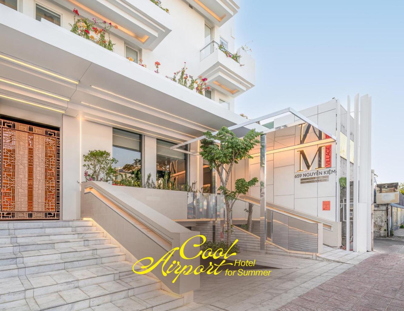 M Village Nguyen Kiem - Cosmo Airport Hotel 호치민 외부 사진